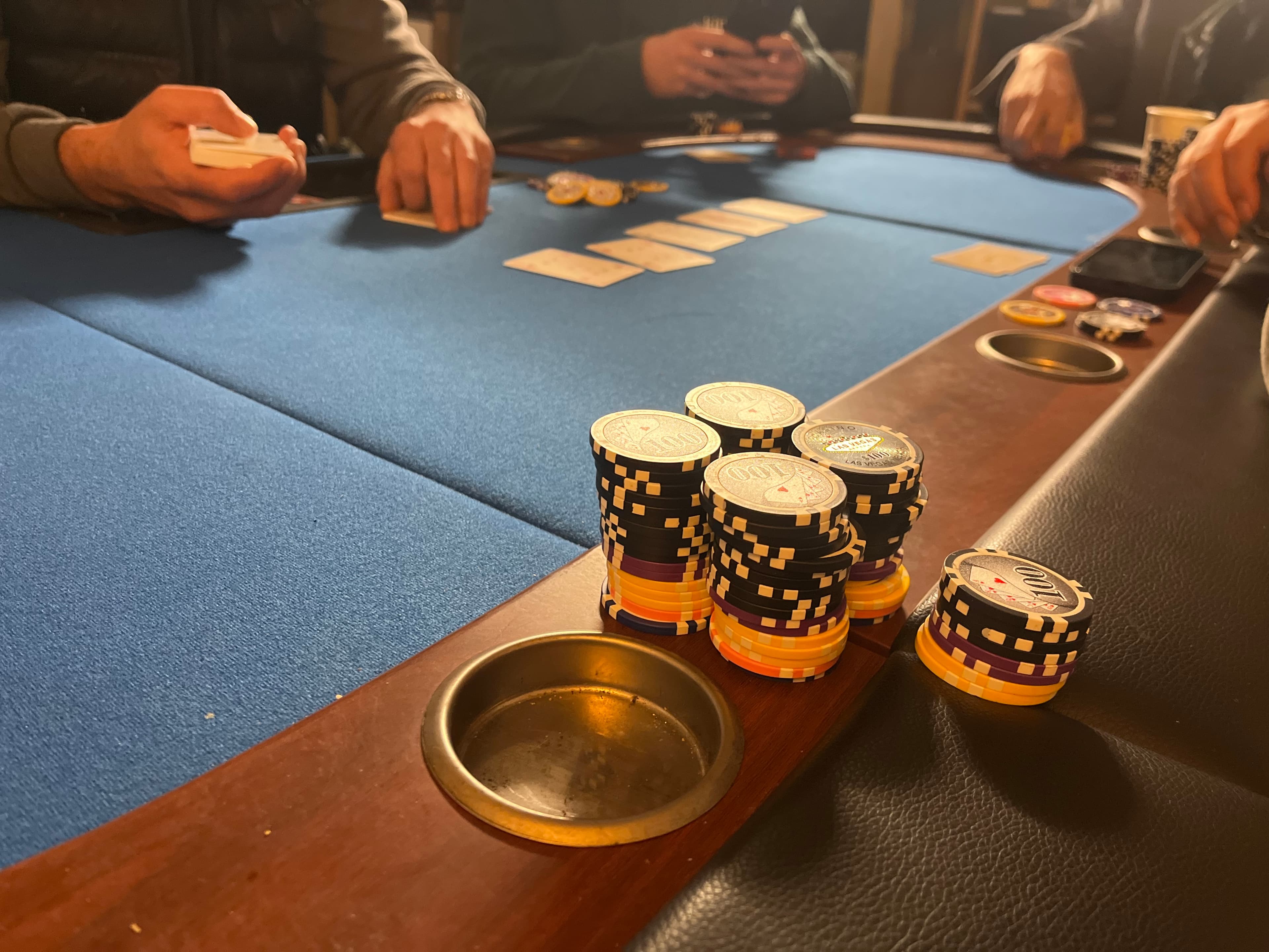 Gérer la comptabilité d'une partie de poker entre amis